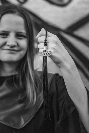 Class of 2024 senior graduation photo portrait pictures albuquerque abq nm New Mexico high school college UNM Bernalillo