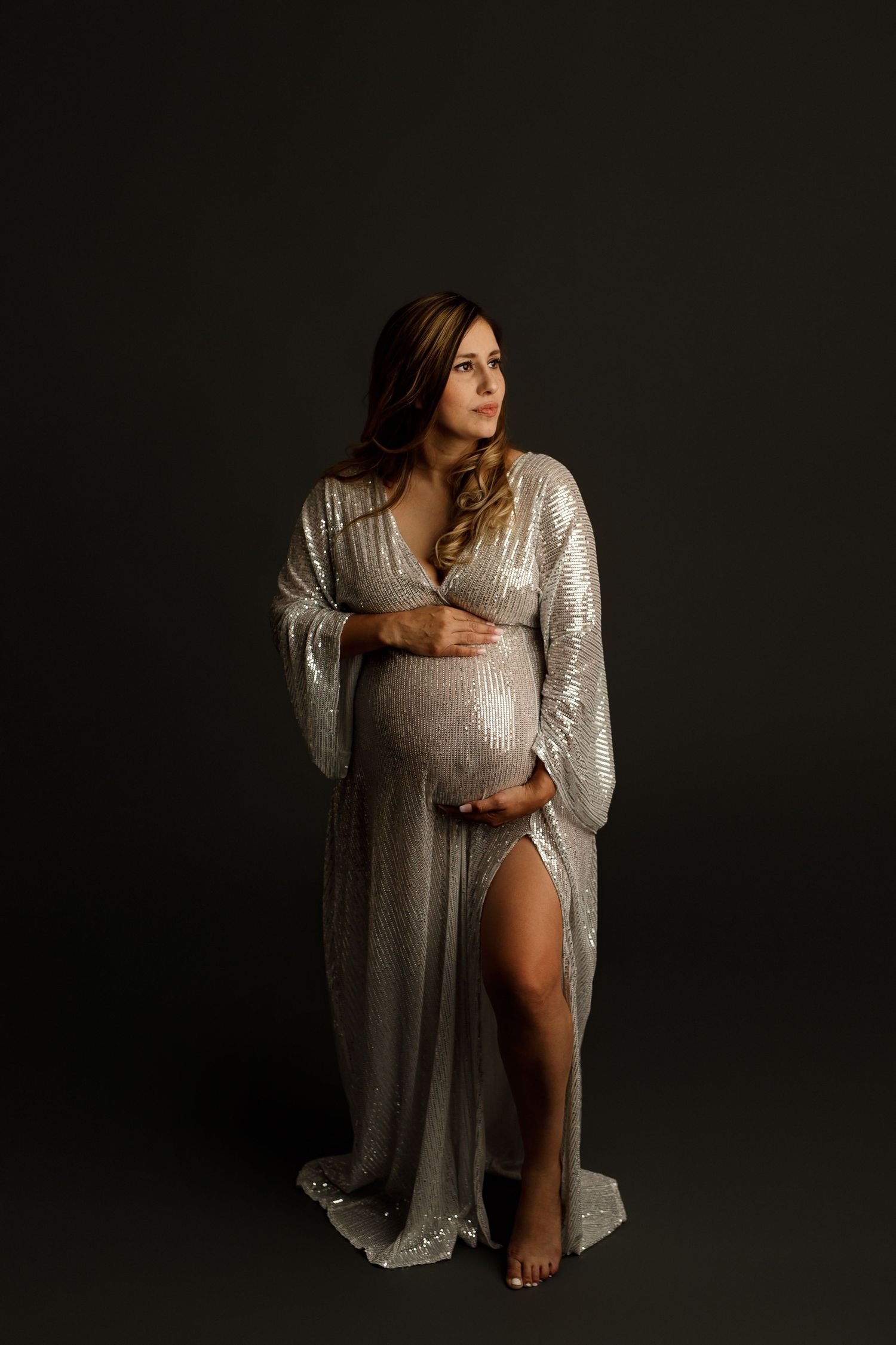 Wichita maternity portraits, Wichita newborn portraits, milestone portraits Wichita, photographer near me Wichita, maternity portraits