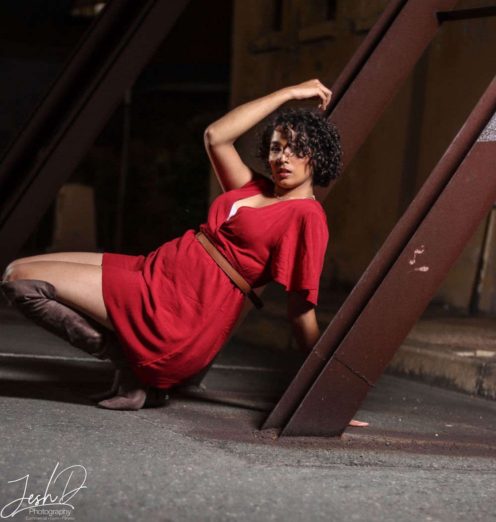 lifestyle, editorial , fashion, model photoshoots , indoor and outdoor with , pro lighting