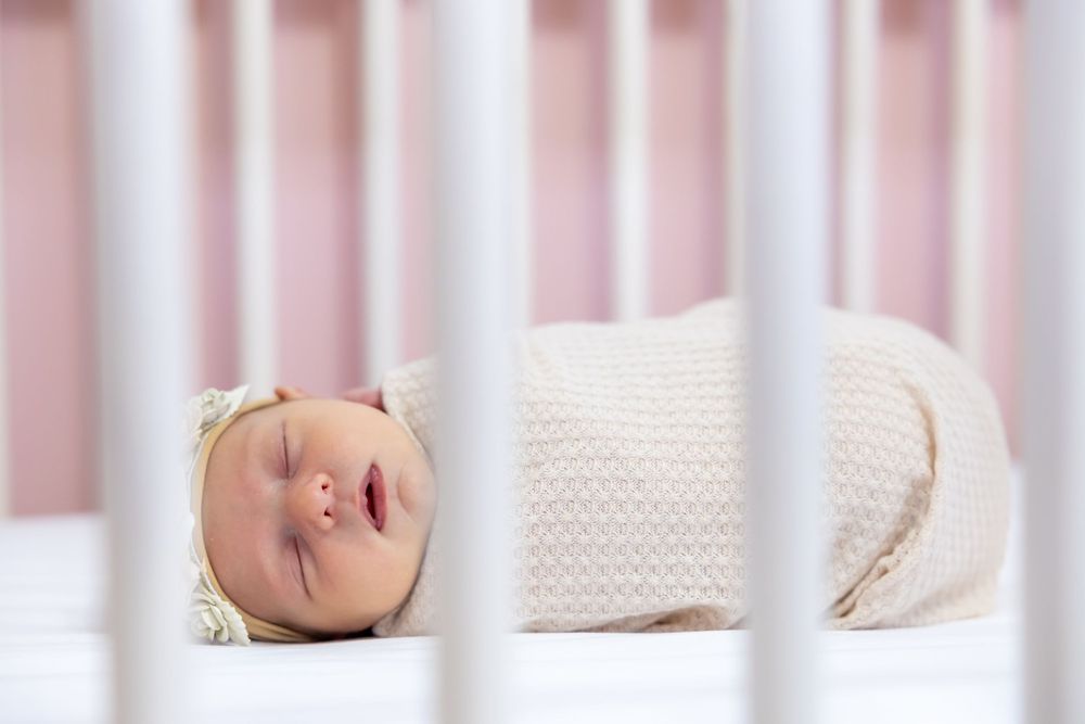 top newborn photographer in Creve Coeur and Chesterfield