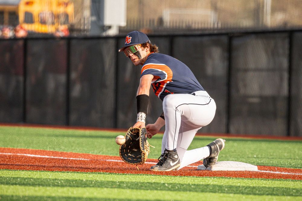 baseball player catching a ball
