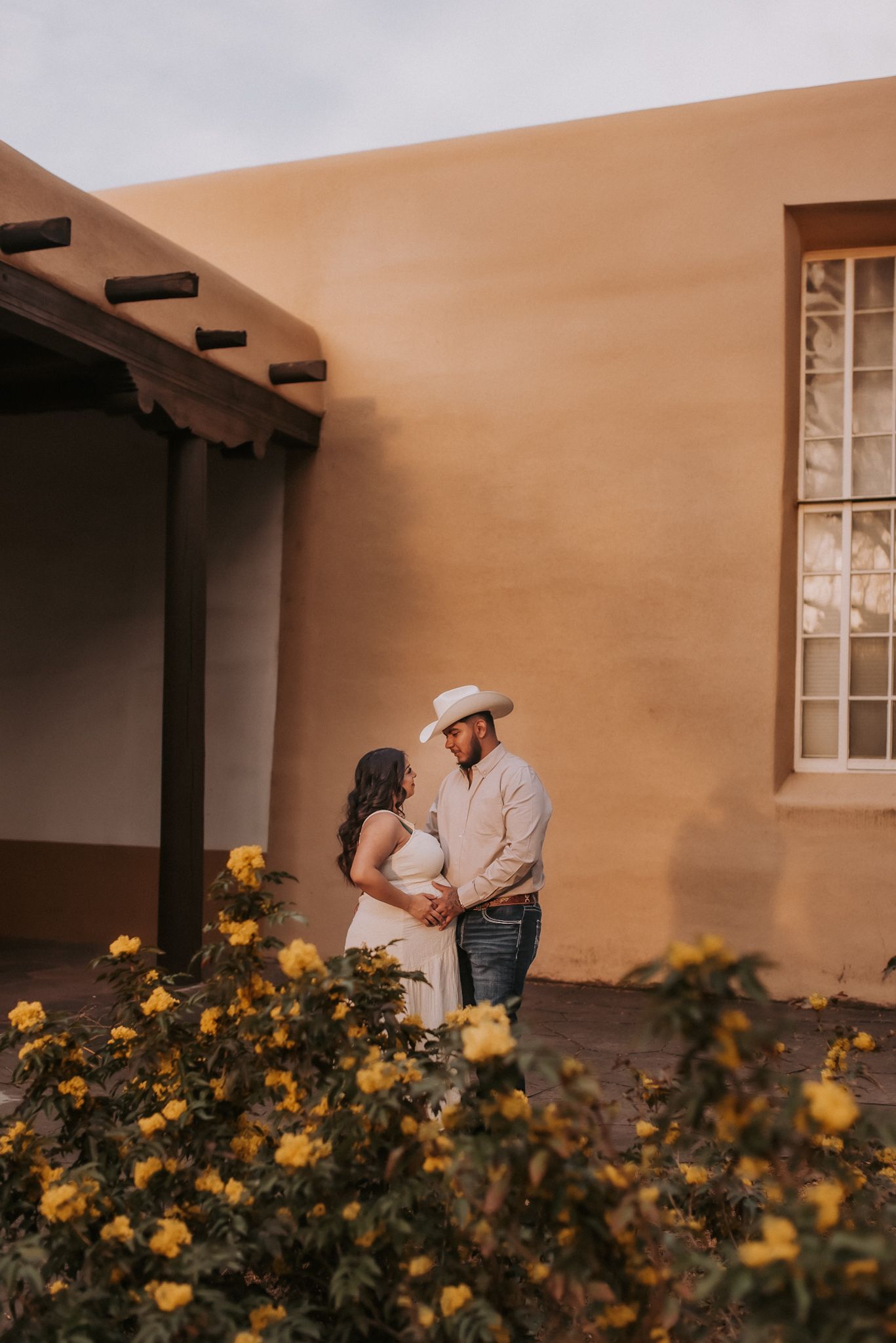 How to plan an elopement albuquerque. Couples photography New Mexico. Best wedding photographer in abq for lgbtq couples. ABQ engagement pic