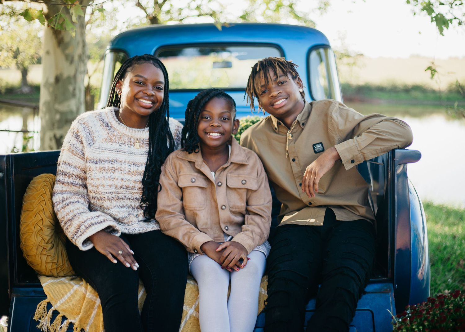 Oklahoma photographer, Oklahoma mini sessions, farm truck mini's, fall sessions, fall mini's
