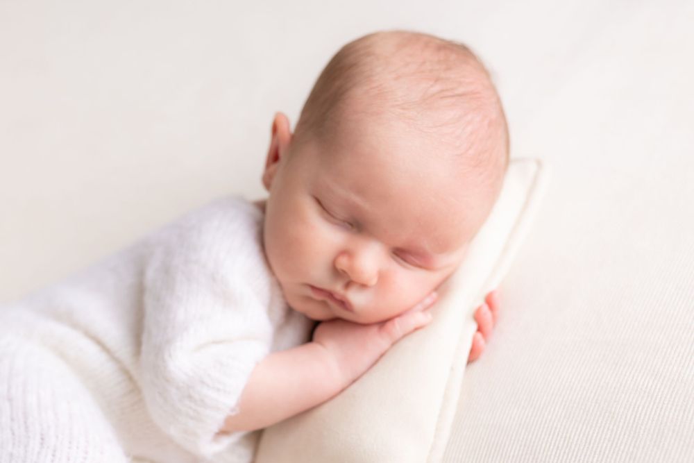 swansboro nc newborn photographer Samantha Ann Photo studio Hubert, jacksonville, Emerald Isle photography