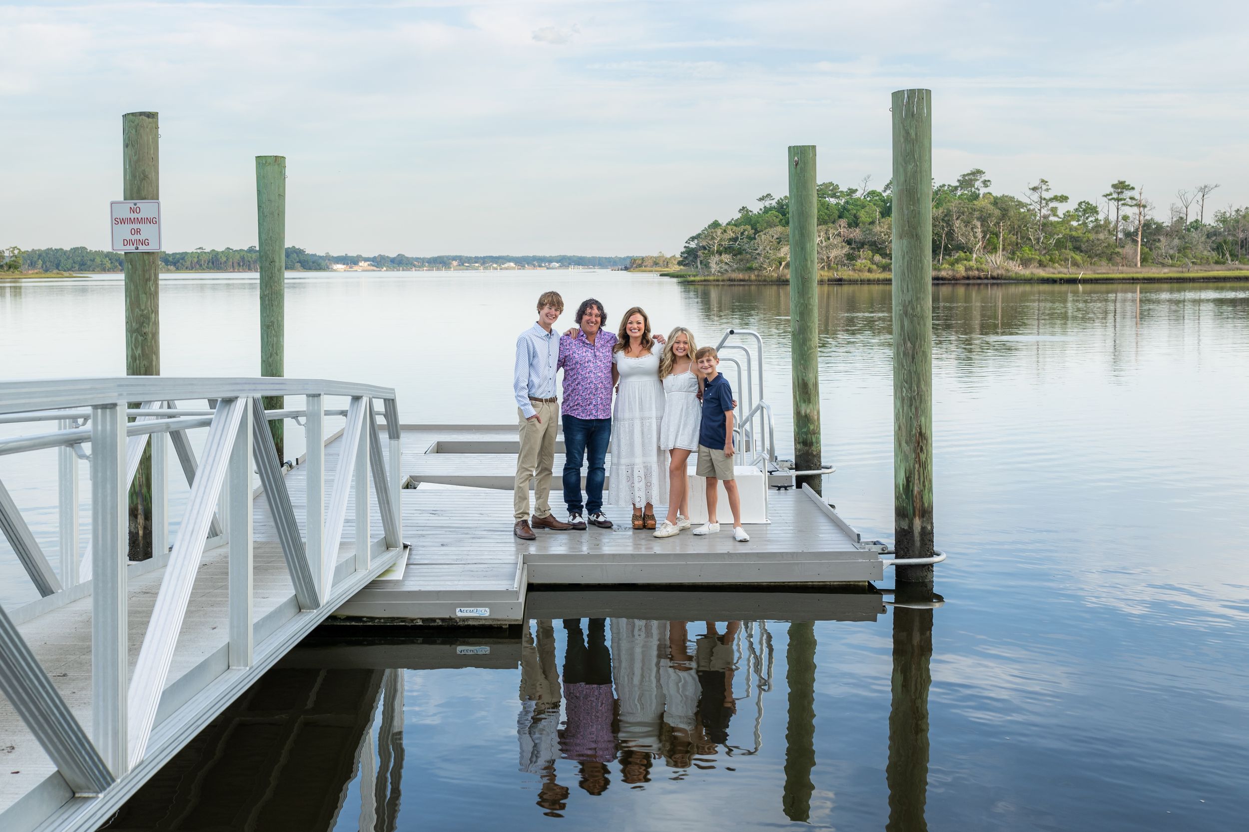 Emerald Isle beach family photographer Samantha Ann photo studio senior maternity photographer