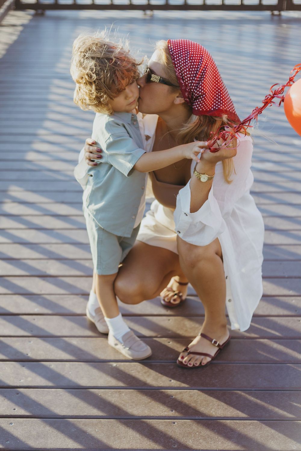 kiss
