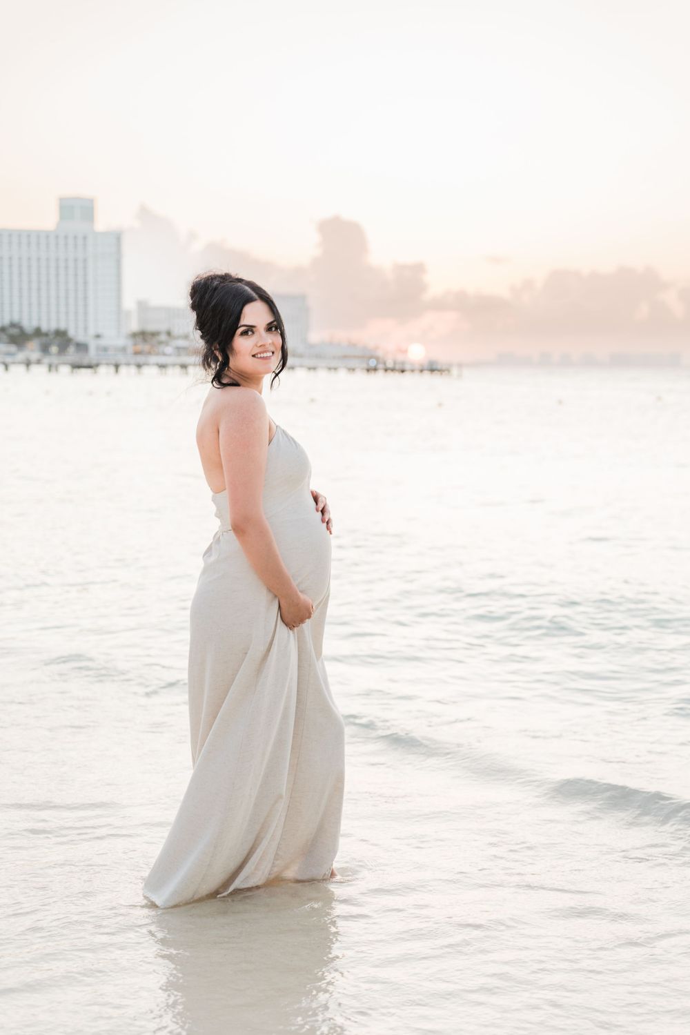 Sesiones de Maternidad en Cancun y Riviera Maya