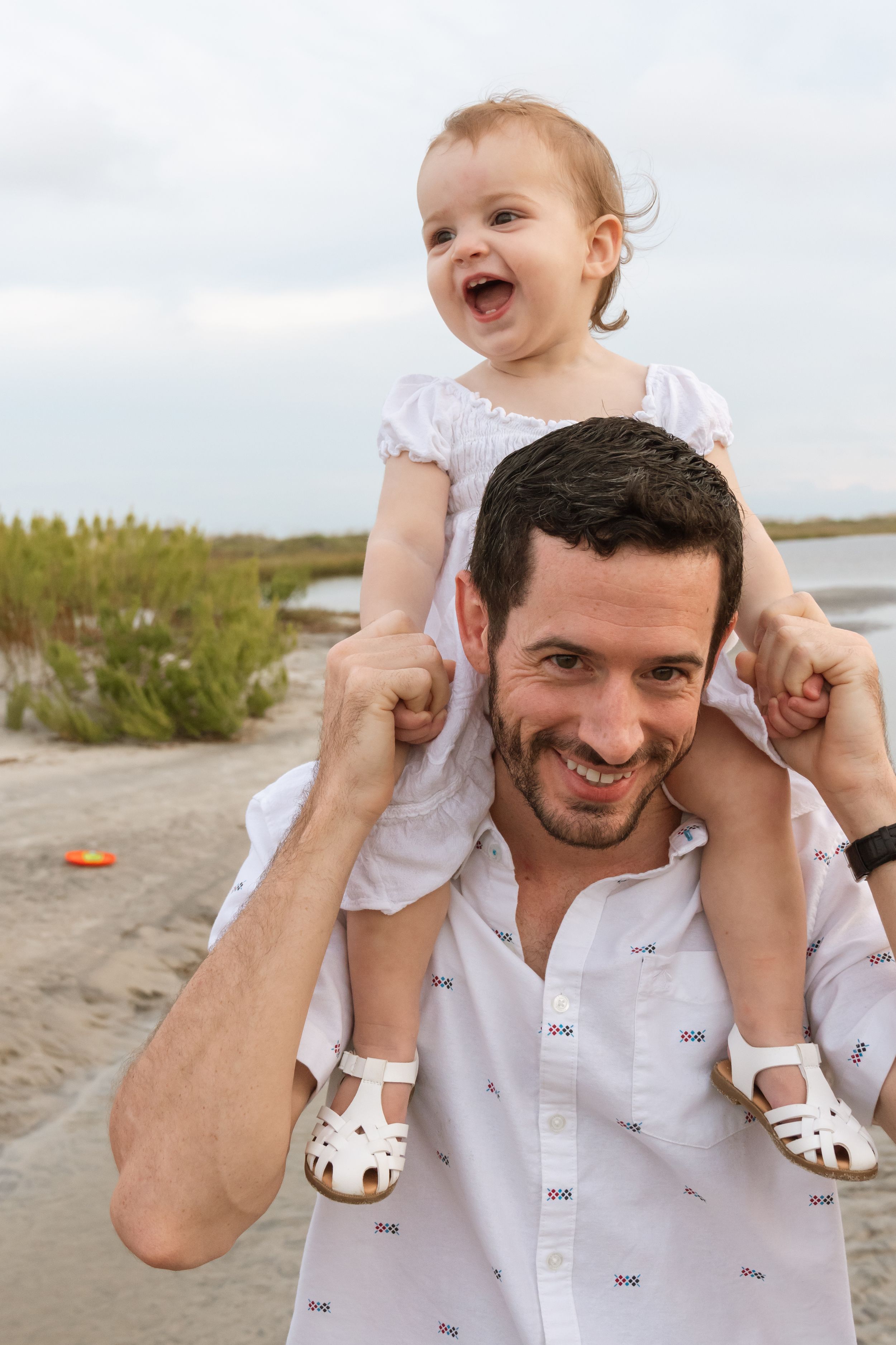 candid family photos on beach georgia coast