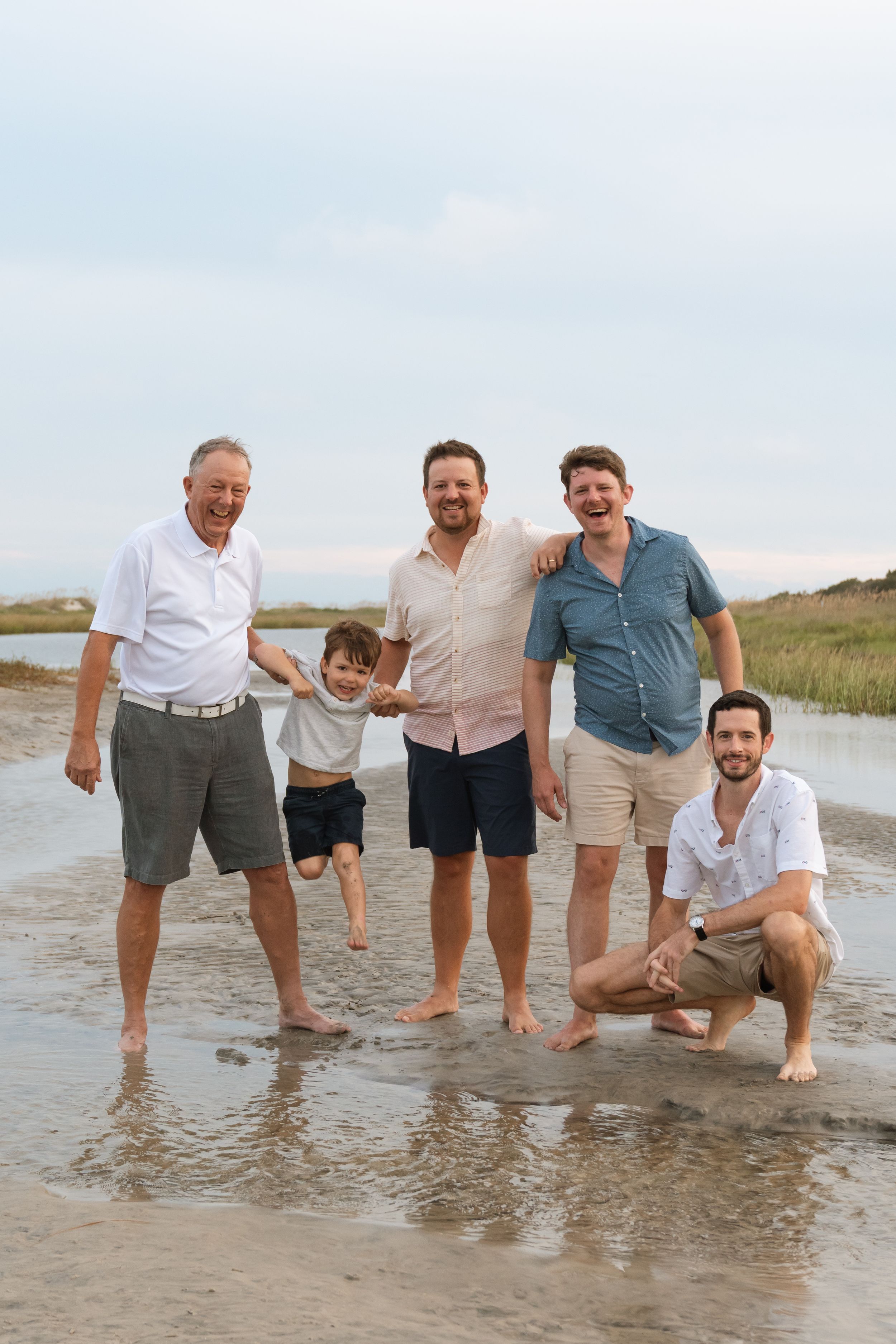 sunset family pictures on beach Jekyll Island, St Simons, Sea Island on beach photographer in the marshes and dunes