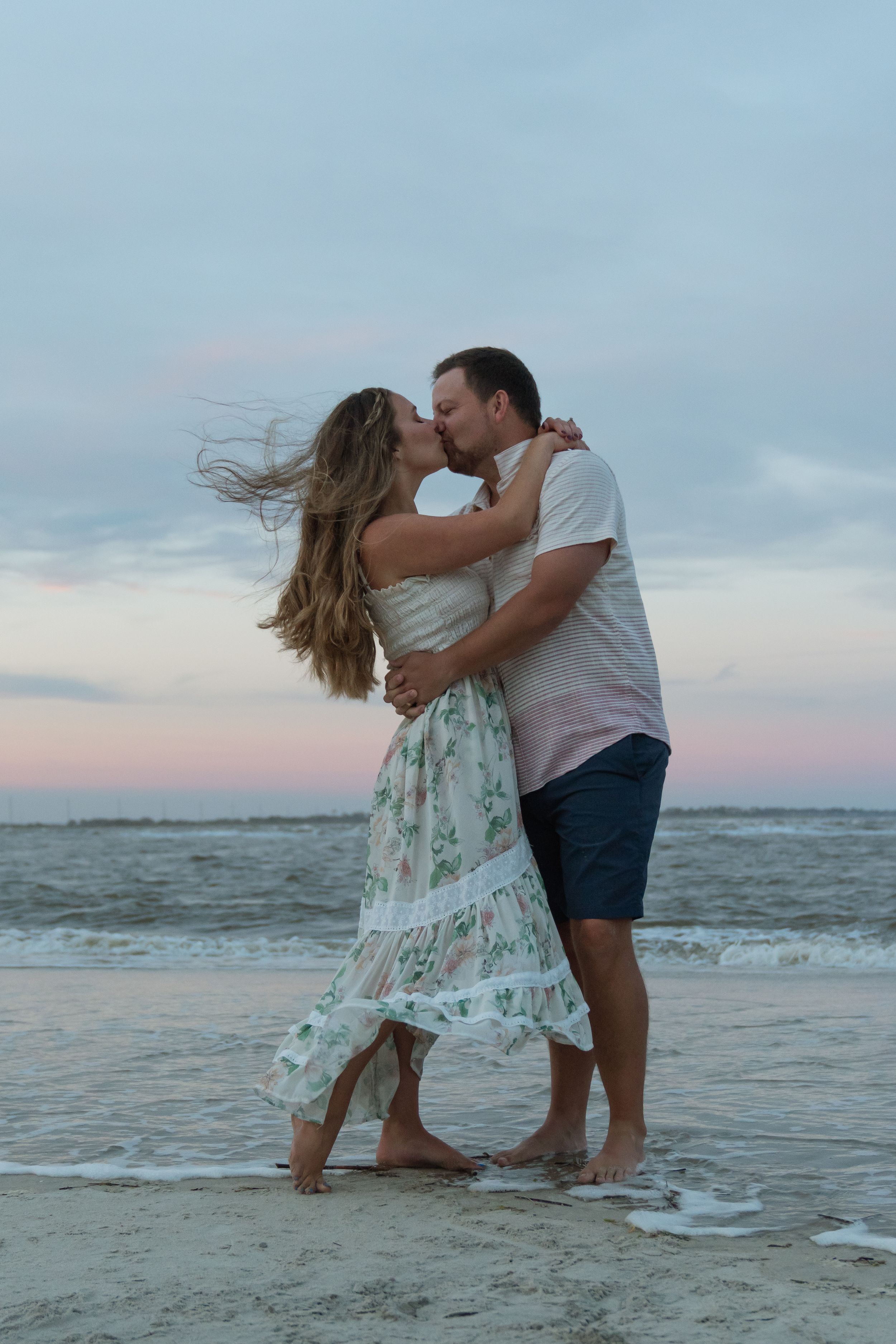 photographer saint simons family on beach for extended family pictures sunset and sunrise east beach beaches St. Simons Island GA