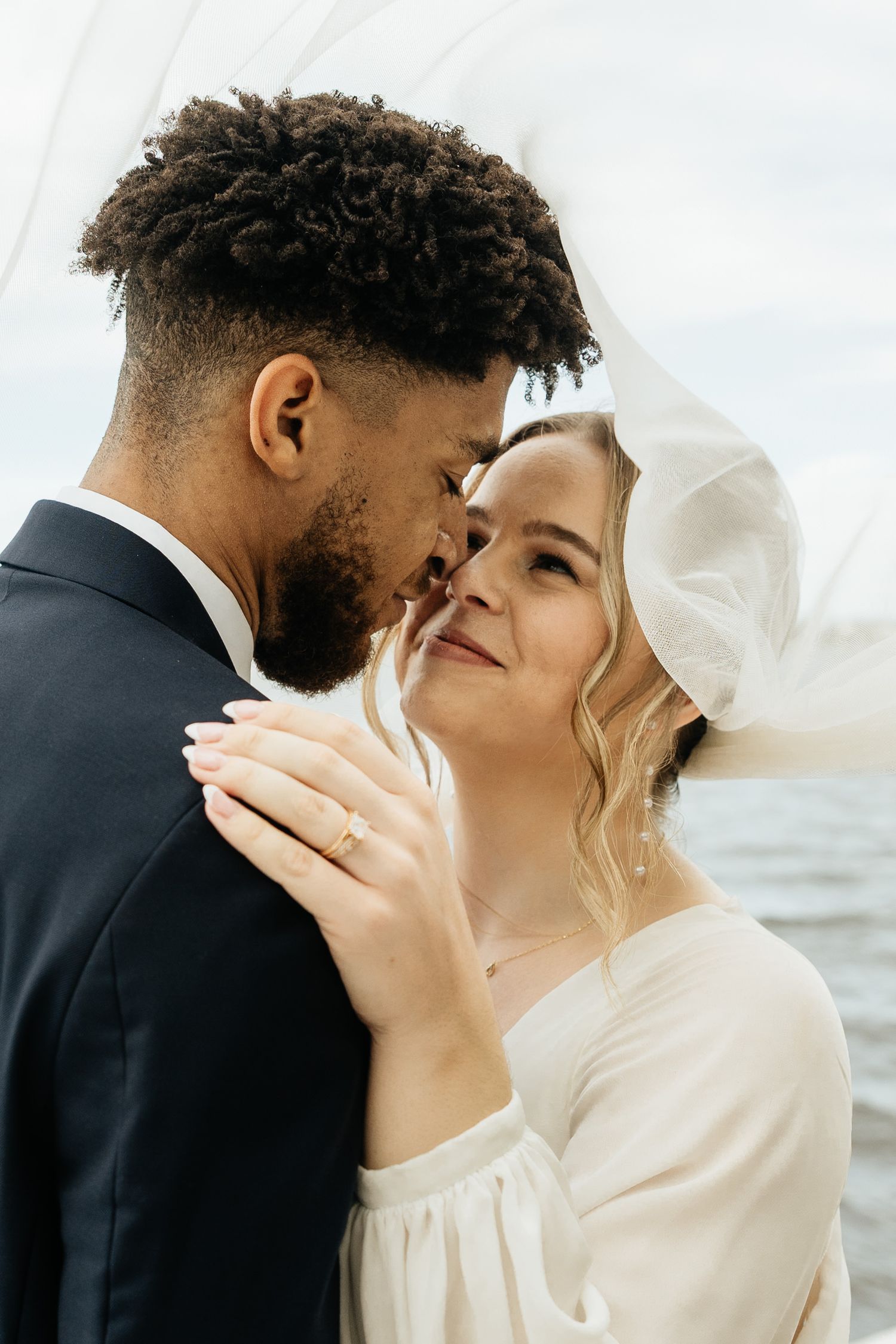 Michigan Wedding Photos, Michigan bridal portraits, Jacksonville Wedding Photographer, Traveling Wedding Photographer - Lindsay McDow Photo