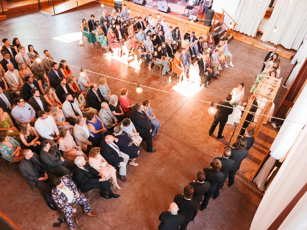 couples to get married in Newark, New Jersey