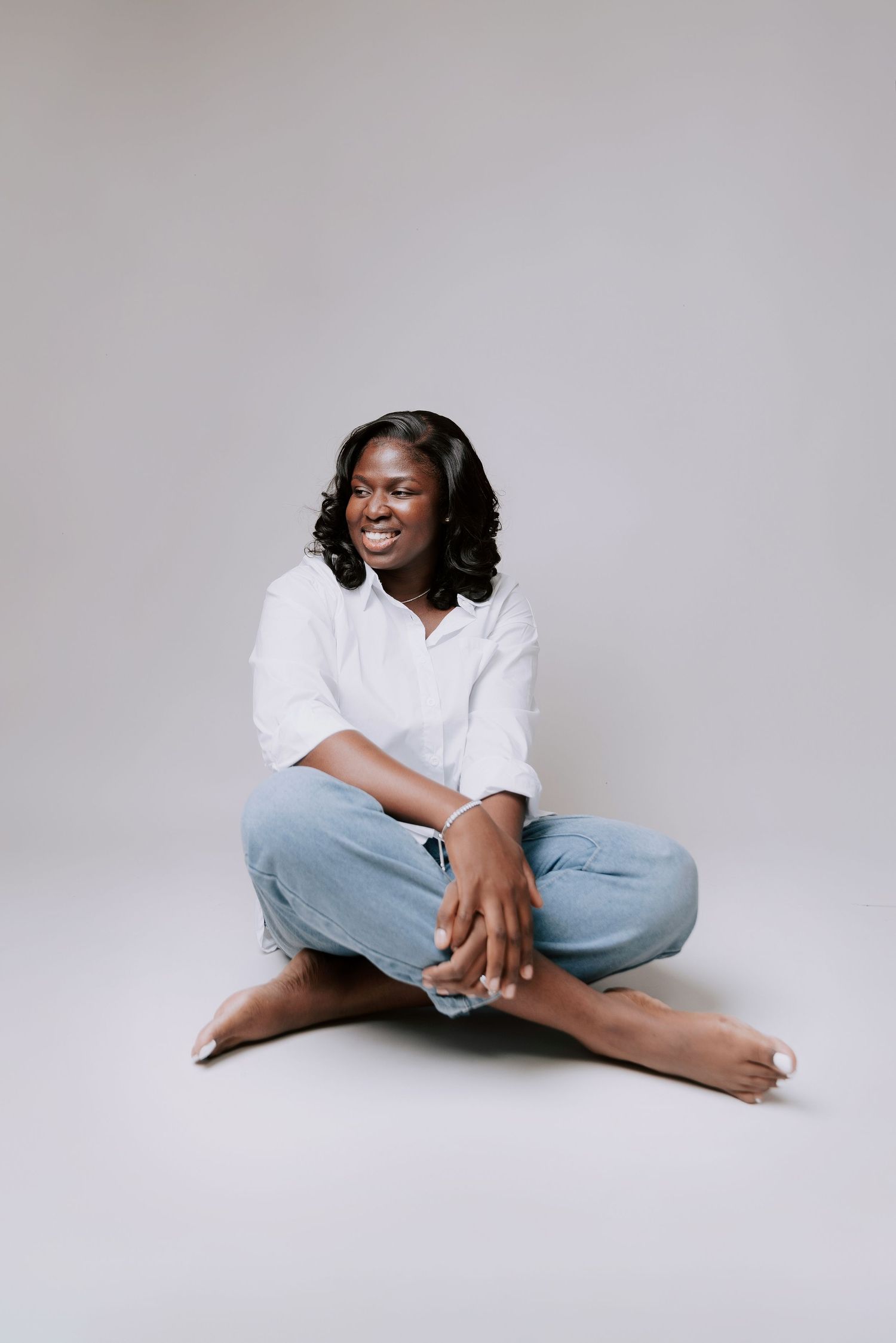Glamour studio photo of a beautiful black woman wearing a casual fit on her 40th Birthday
