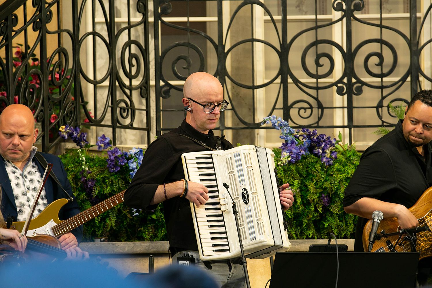 Musikalkväll på Vallarnas Friluftsteater i Falkenberg med Peter Johansson och Emmi Christensson. Fotograf Rebecca Nordin.