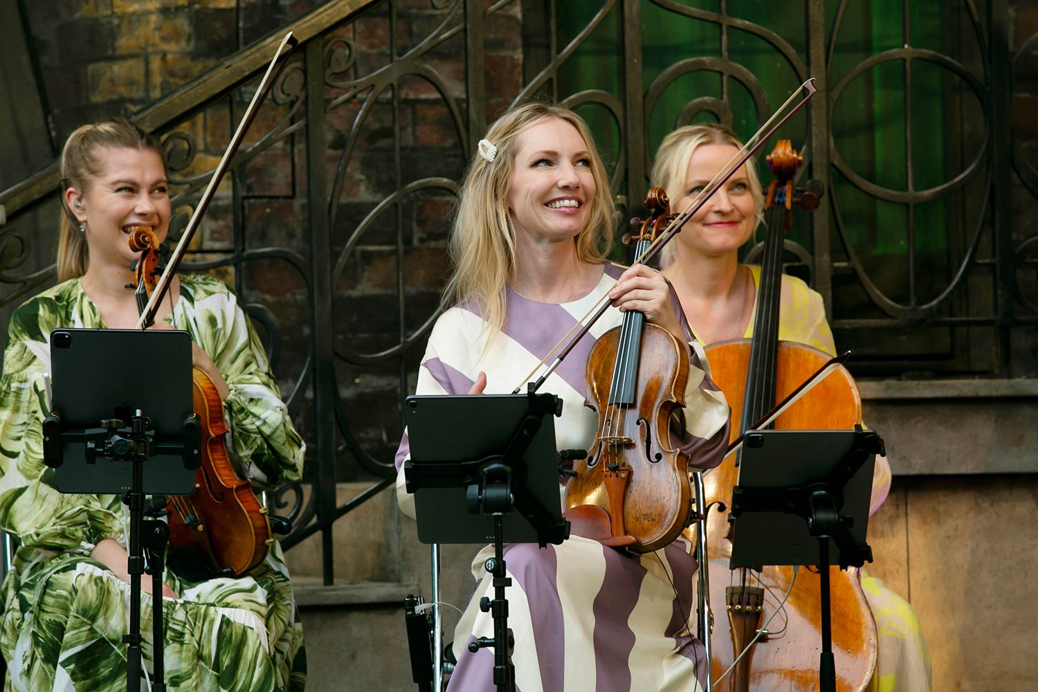 Musikalkväll på Vallarnas Friluftsteater i Falkenberg med Peter Johansson och Emmi Christensson. Fotograf Rebecca Nordin.