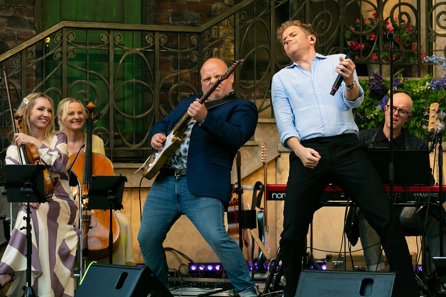 Musikalkväll på Vallarnas Friluftsteater i Falkenberg med Peter Johansson och Emmi Christensson. Fotograf Rebecca Nordin.