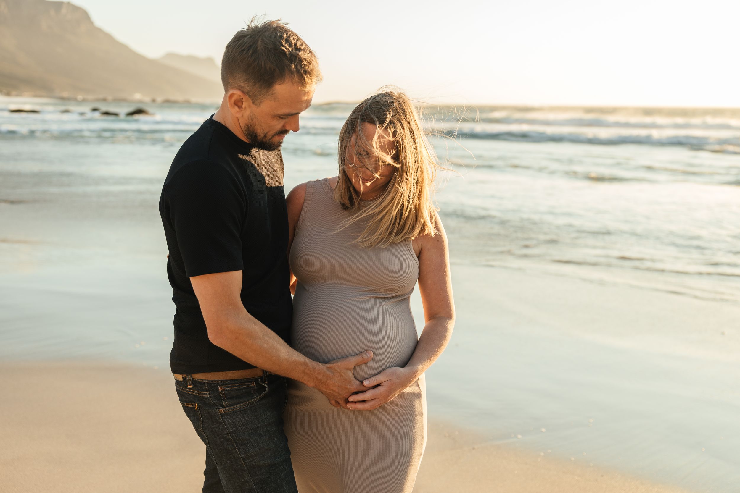 Cape Town Wedding and Engagement Photographer. Matenity shoot  at Signal Hill  , Cape Town captured by Melissa Van Riel Photography