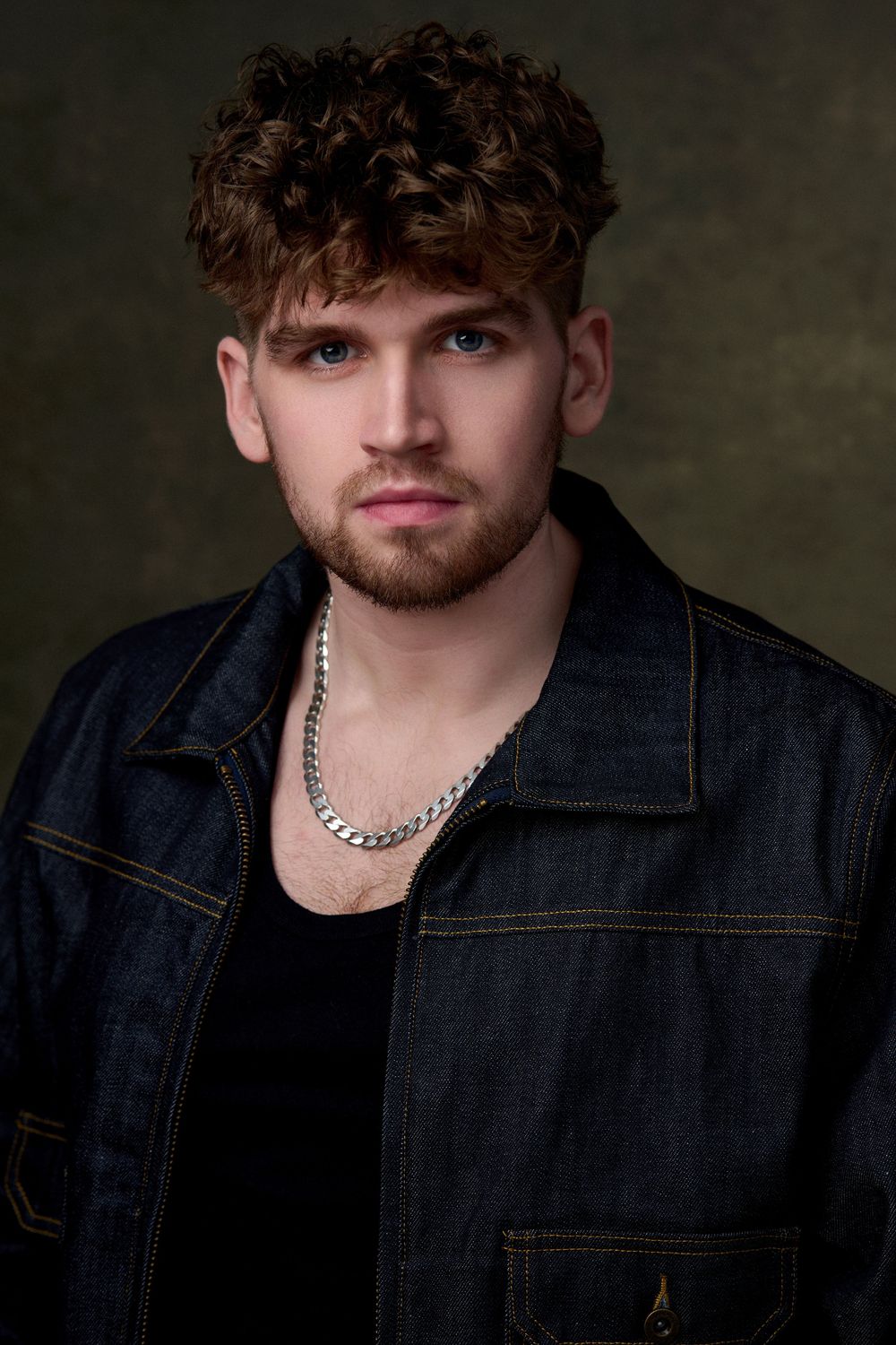 Natural, authentic actors headshot of actor Jamie Coleman