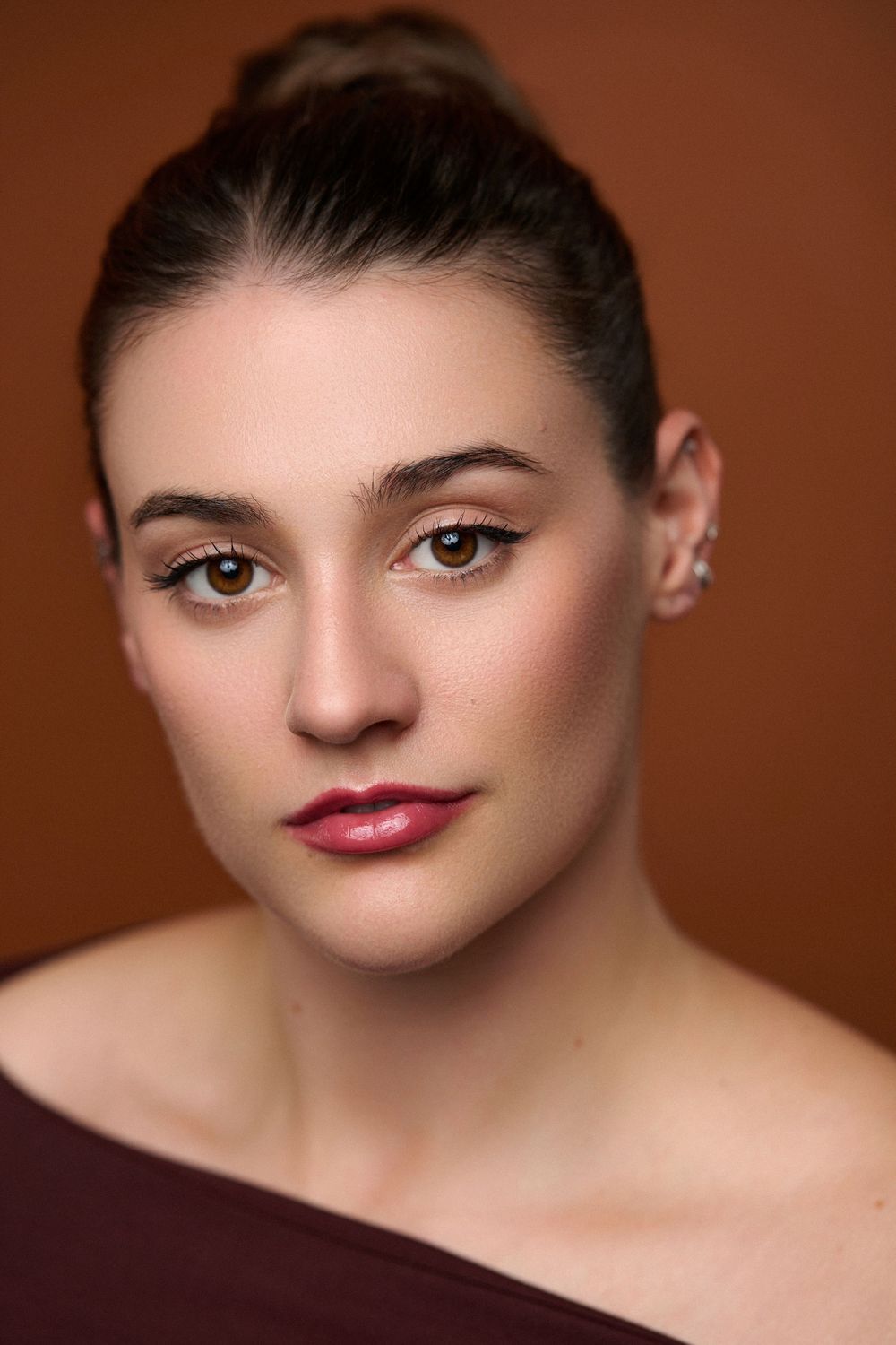 Headshot of singer and dancer Amy Franklin shot in the London studio
