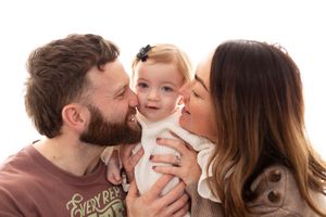 family studio portrait  by little wonderland photography widnes cheshire