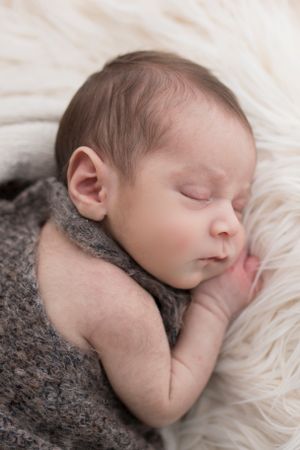 newborn baby photography widnes cheshire north west england little wonderland photography