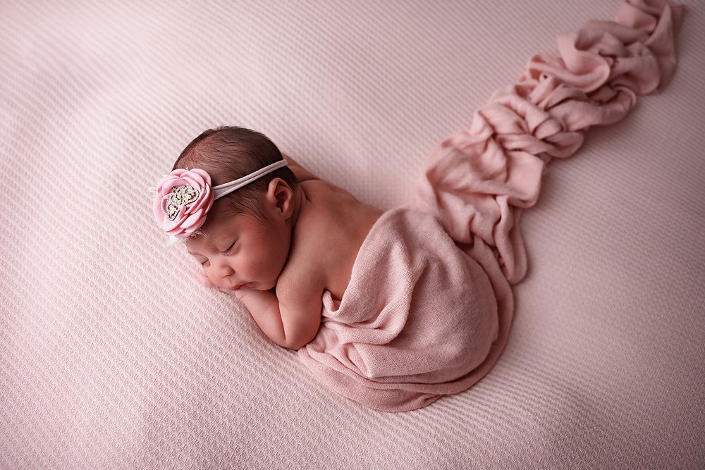 midland tx newborn photographer midland tx photographer studio newborn session posed newborn photo session baby girl