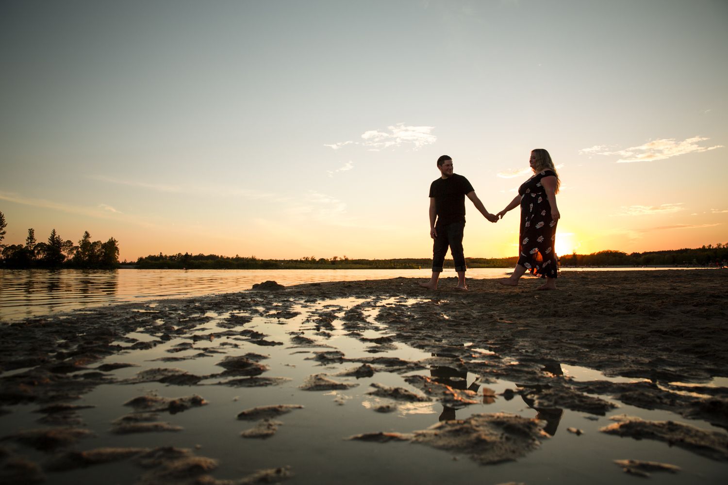 Winnipeg Wedding Photographer Chantelle Dione Photography Birds Hill Park Engagement