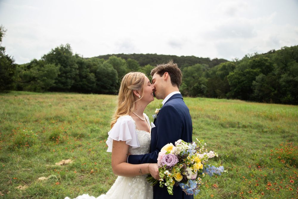NewlyWed couple  at Spring Wedding in Stephenville Texas,  Stephenville Couples Photographer, Erath County Wedding Photographer,