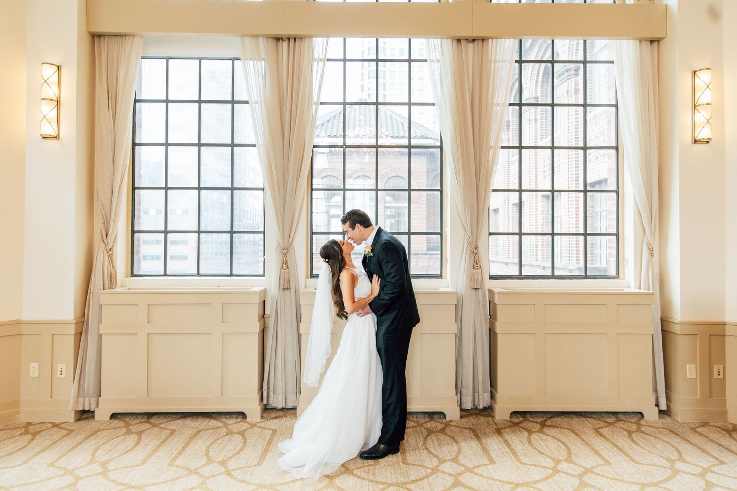 Warwick Allerton Hotel downtown chicago wedding