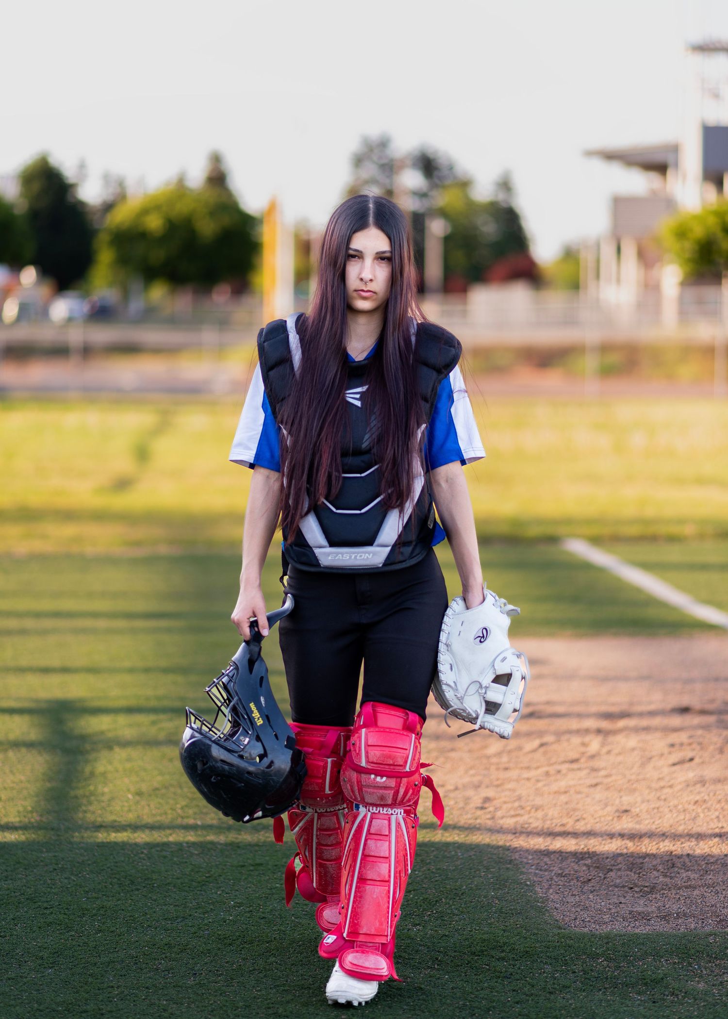 Softball senior portraits pictures