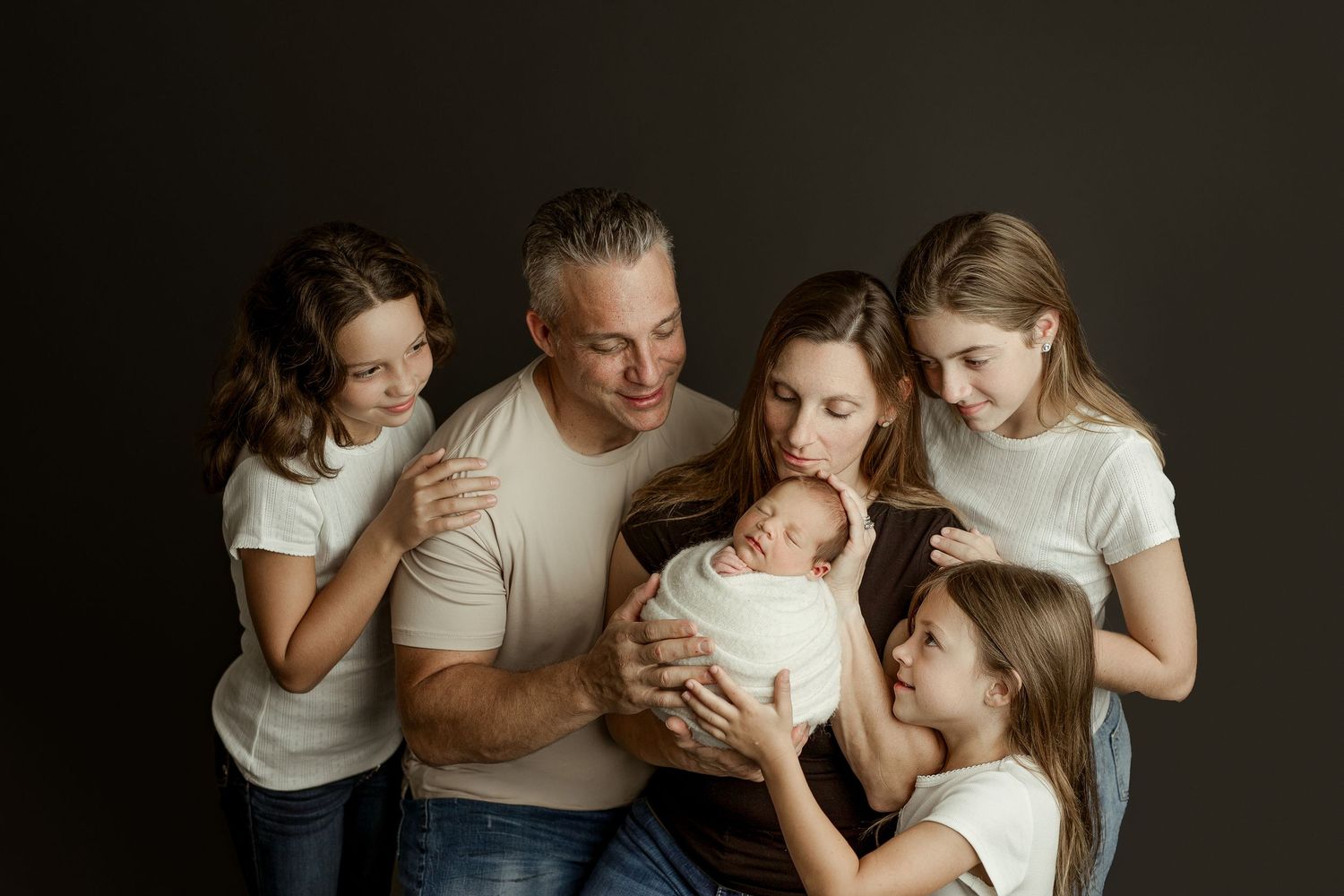 best newborn photography Wichita, baby and family portraits Wichita, wichita newborn photographer, newborn + family photoshoot near me