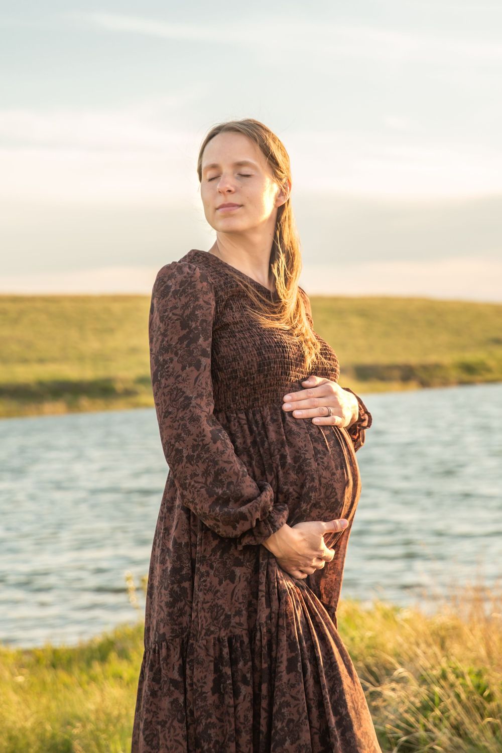southern-alberta-maternity-photography-session