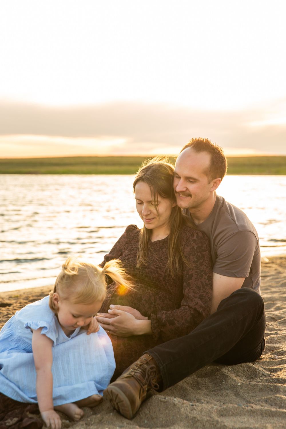 southern-alberta-family-maternity-photography-session