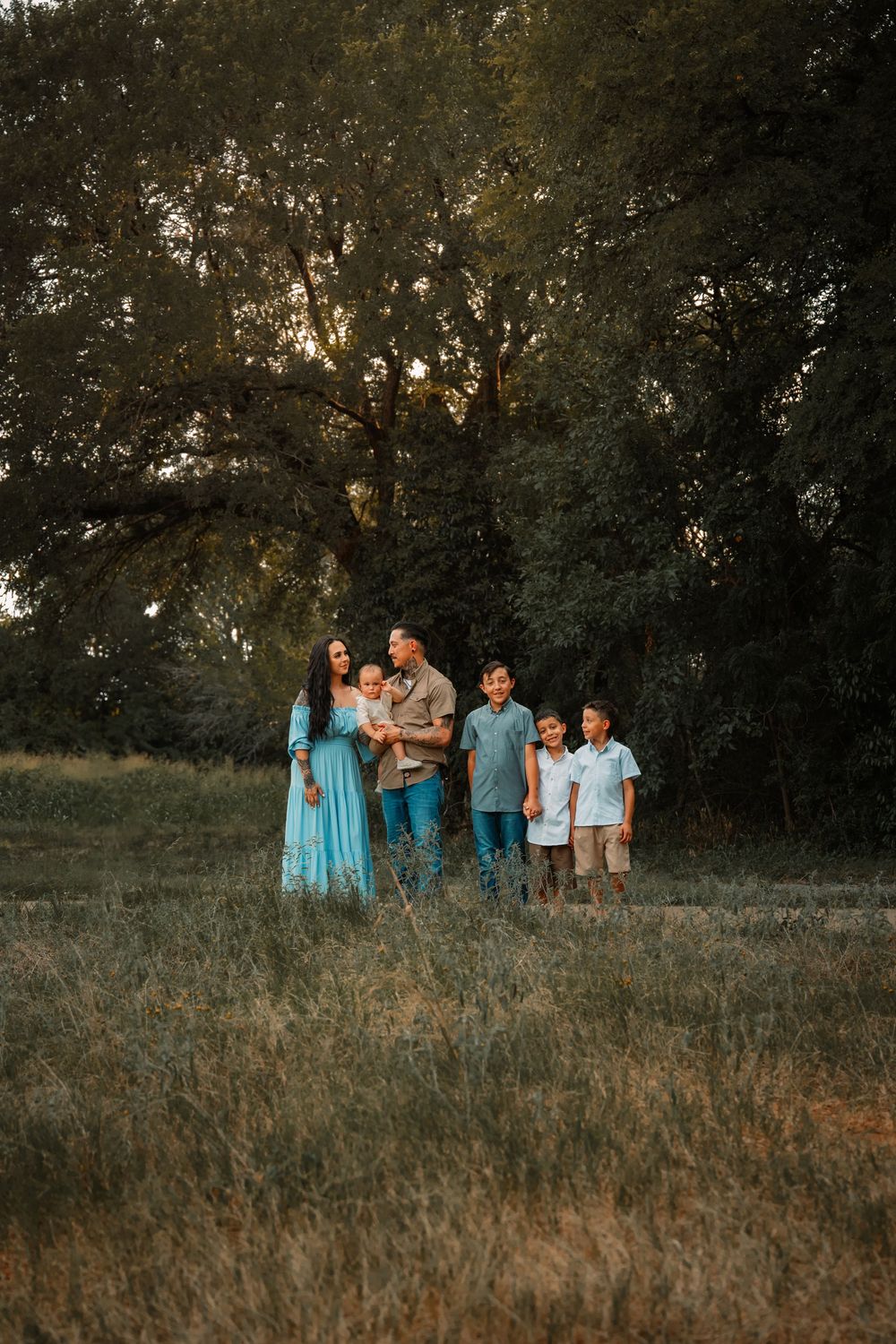 DFW nature parks family session under a tree
