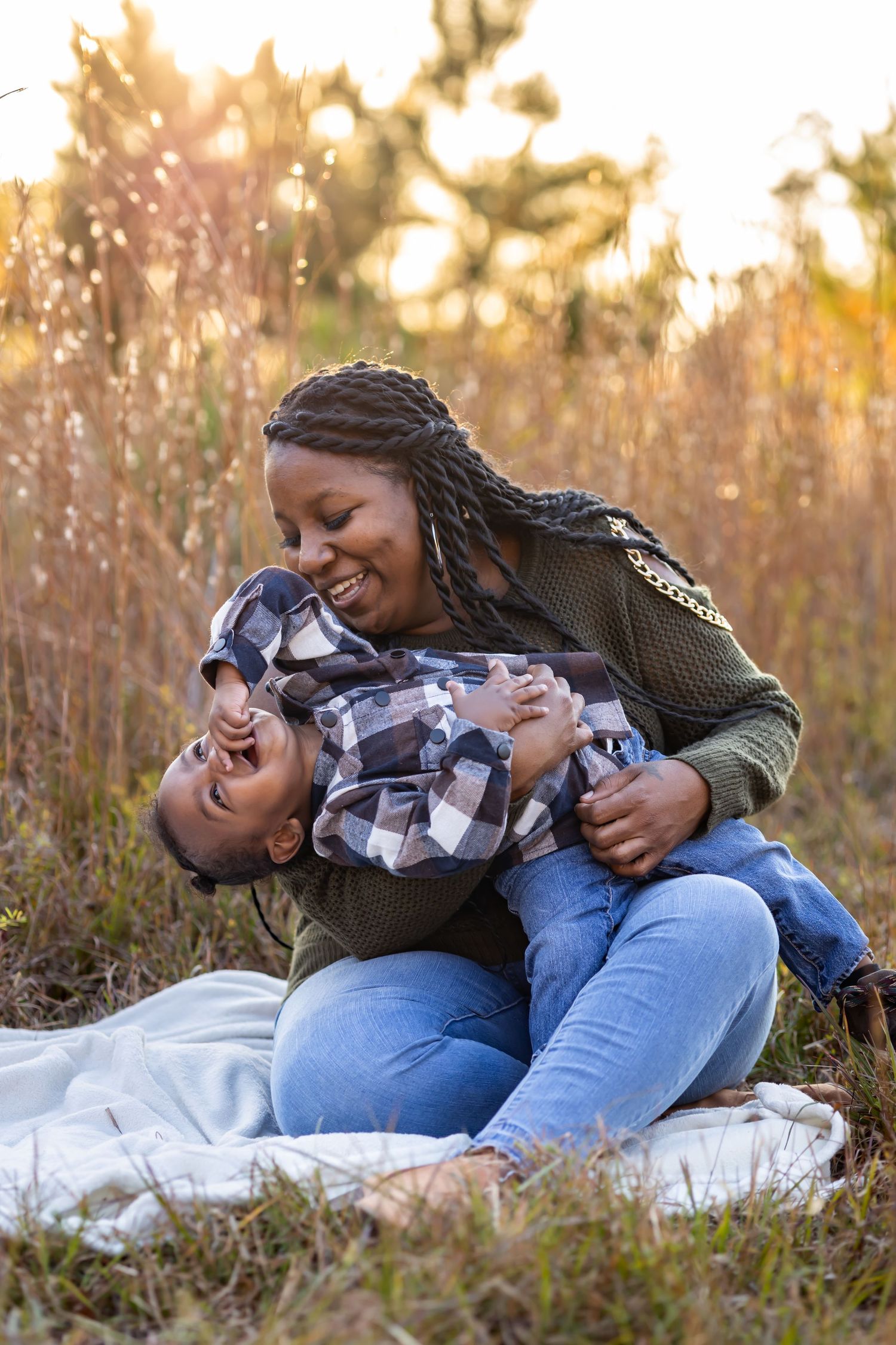 Fall Photos in Richmond, Virginia | Tall Grass Autumn Portraits | Family Fall Photos in RVA