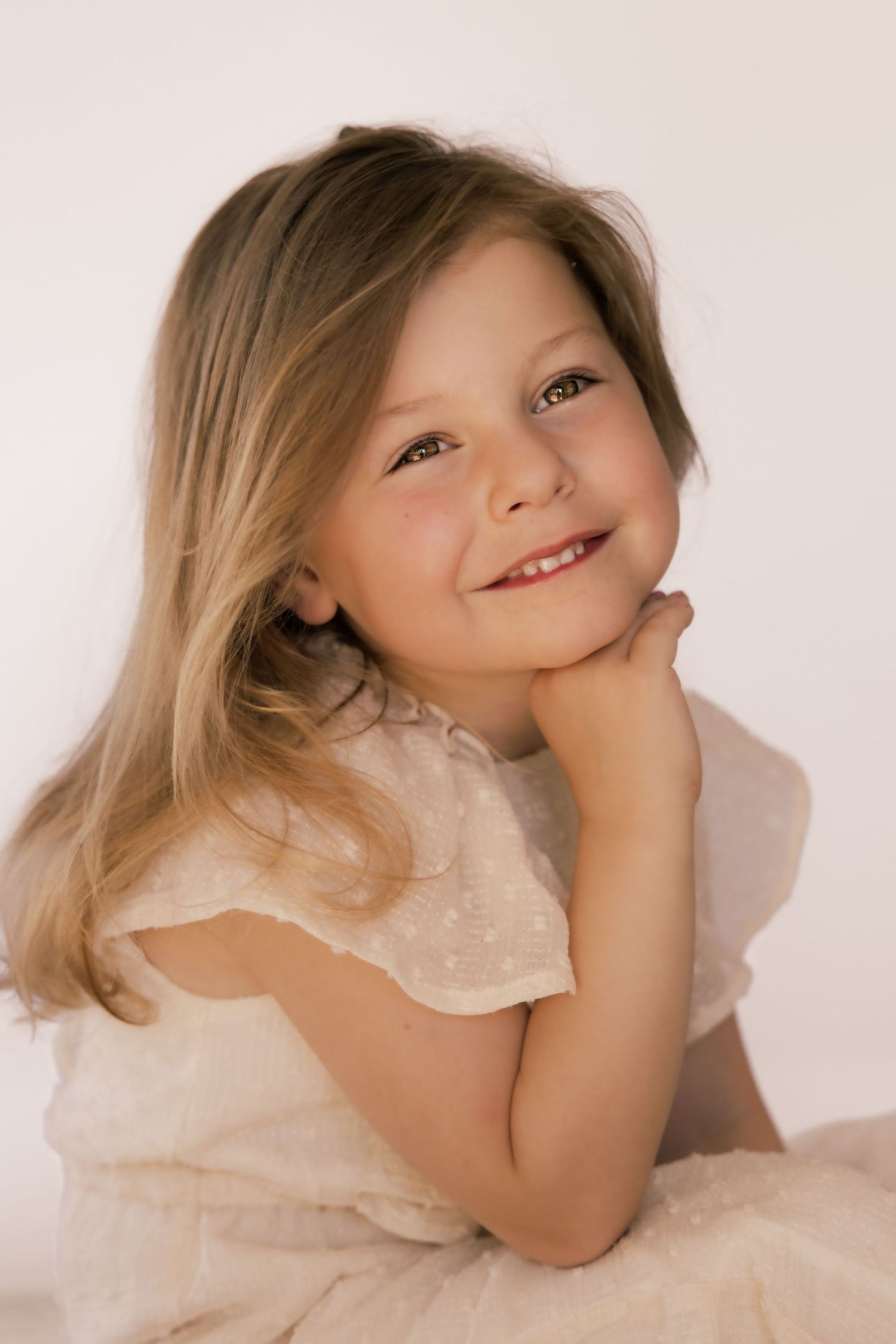 portretfotografie, portretfotograaf portret fotoshoot
portretsessie portretfoto Limburg, kinderfotograaf
Fine art portretfoto kinderportret,