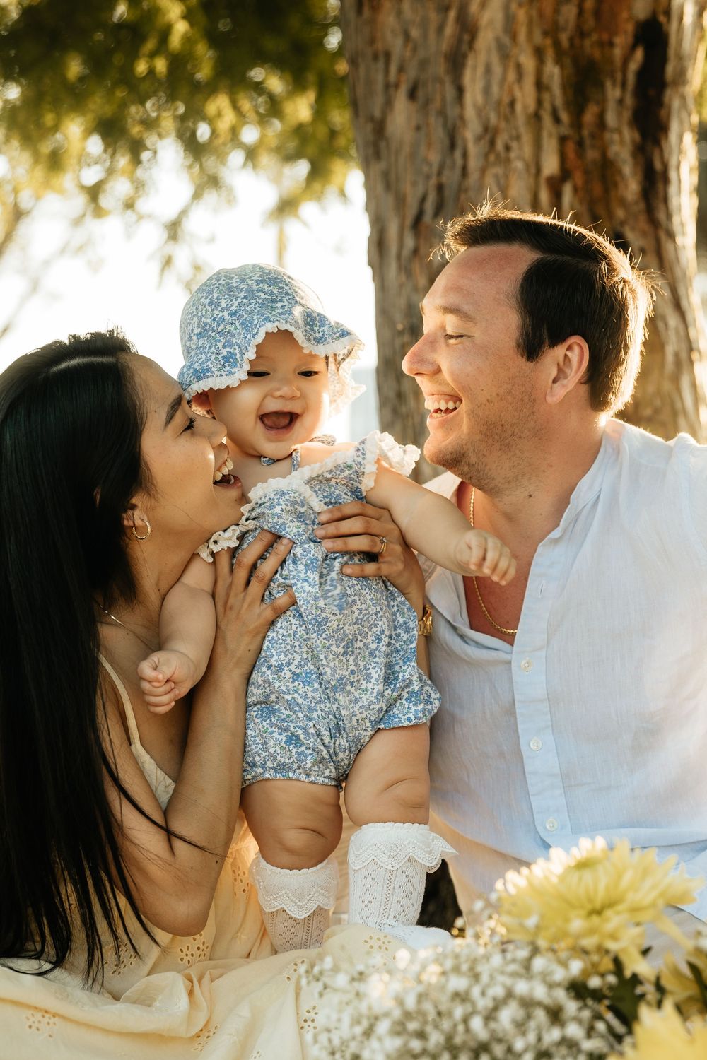 Natural family photos with greenery, golden light, and a toddler. Jacksonville Family Photographer - Lindsay McDow Photography