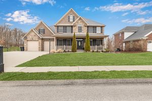 Real estate photographer in the Pittsburgh area with over 5 years of experience. Serving Beaver, Allegheny, Lawerence, and Butler counties.