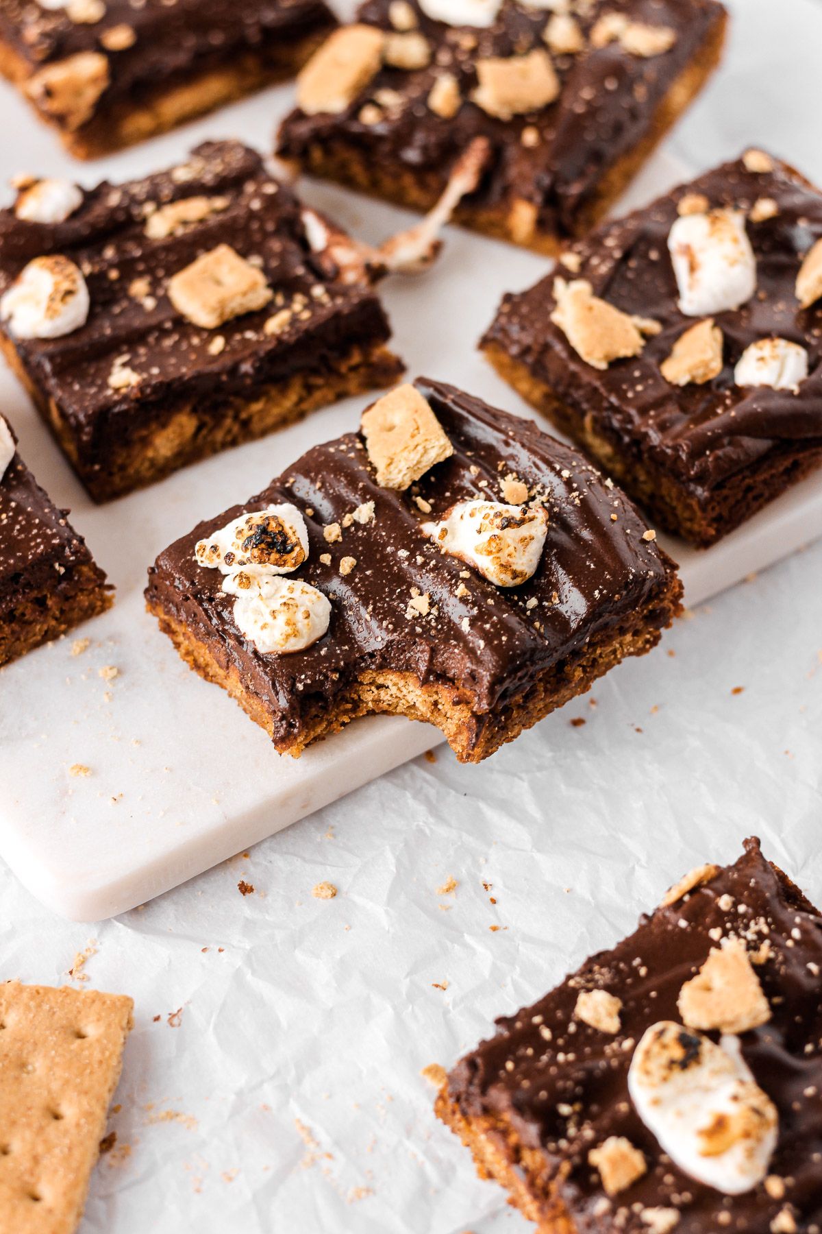 s'mores cookie bars