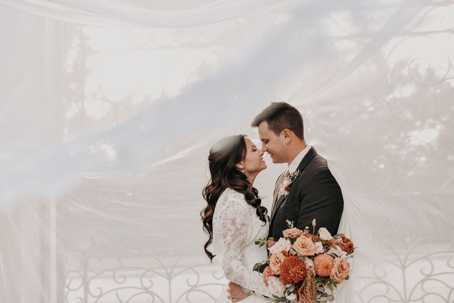 Bride and groom golden hour wedding portraits in dallas