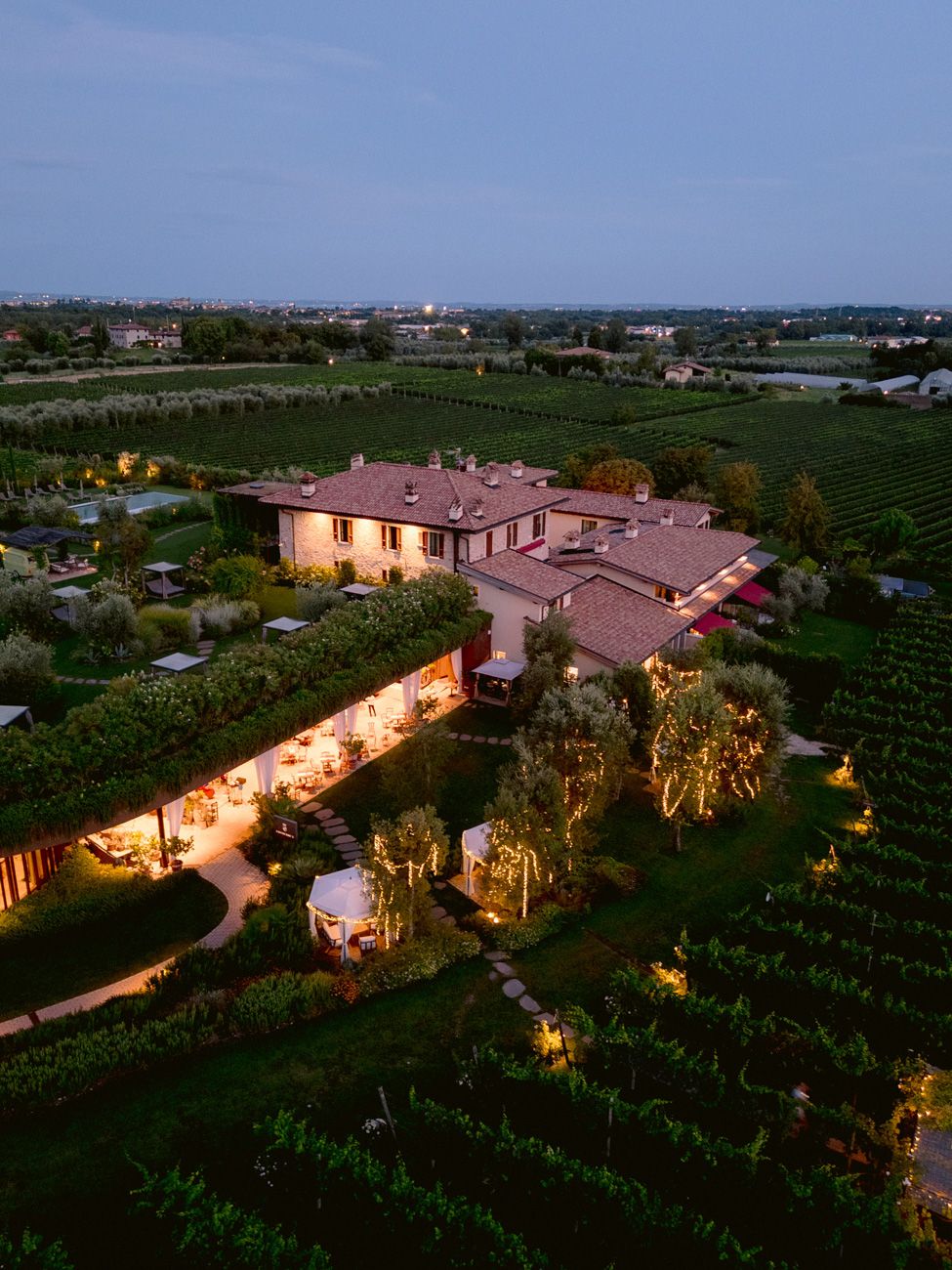 The beautiful winery in the countryside of Lake Garda where an American couple arranged their rehearsal dinner.