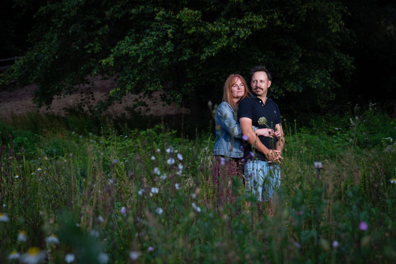 Relaxed engagement photography session in Bramcote Nottingham