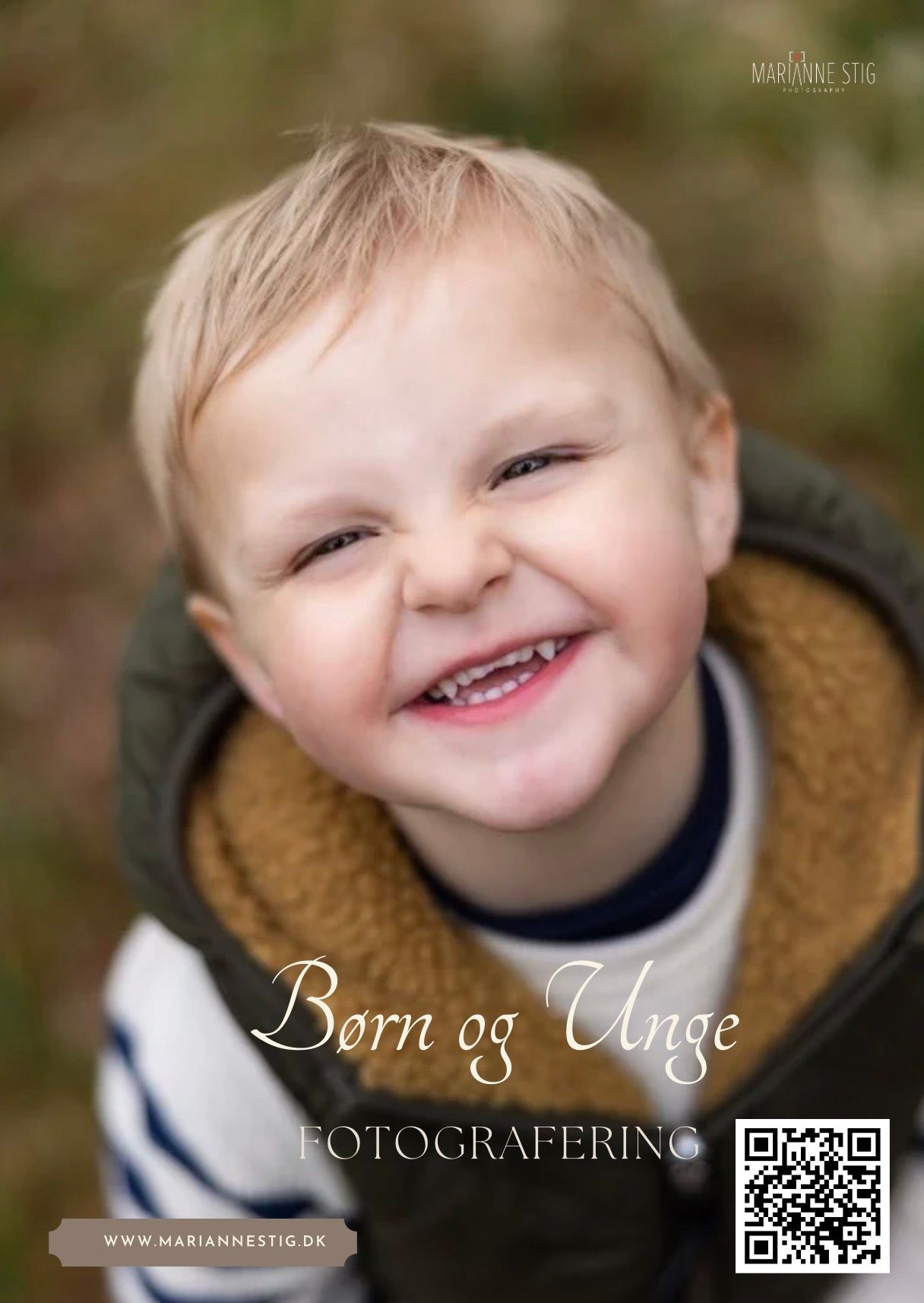 Smiling blond toddler boy in striped shirt, promotional photo for Marianne Stig children and youth photography services.