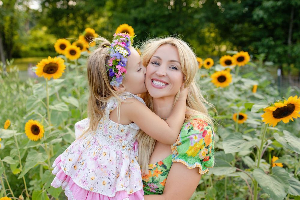 Kendall Kuss Photography Oconomowoc WI family photographer. First Roots Farm