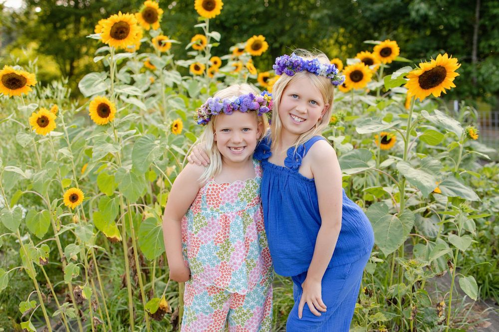 Kendall Kuss Photography Oconomowoc WI family photographer. First Roots Farm