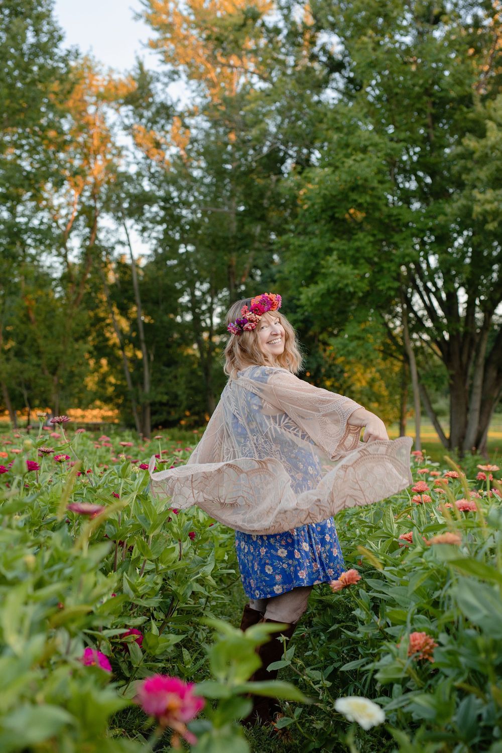Kendall Kuss Photography Oconomowoc WI family photographer. First Roots Farm