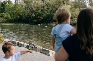 Family Mini Session, Photographer Near Me, Bay of Quinte, Family Photographer, Travel Photographer, Prince Edward County, Fall Family Photos