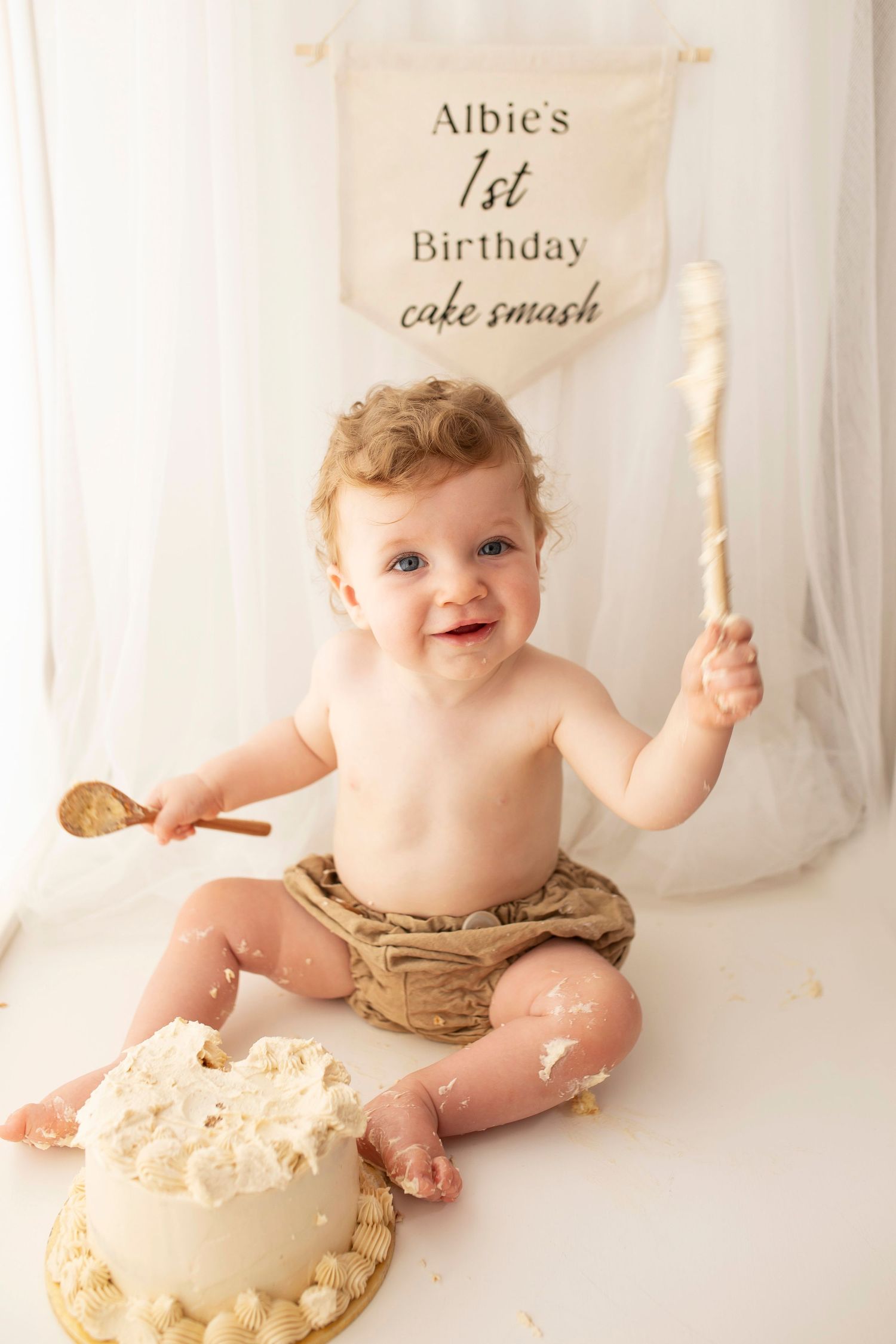 babies first birthday cake smash by little wonderland photography widnes cheshire