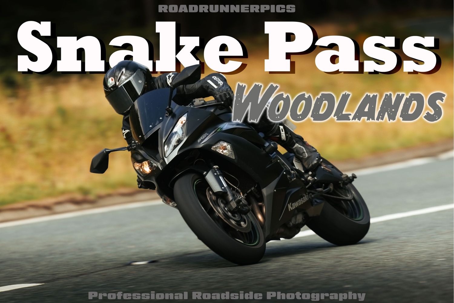 A motorcyclist rides a Monyash B5055 bike on a rural country road with another rider visible in the distance.