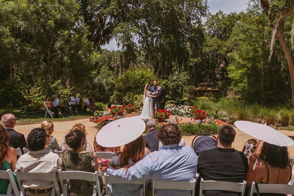 Washington Oaks Gardens State Park Wedding in Palm Coast, Florida. Ceremony photography.